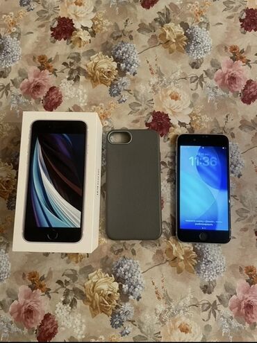 телефон для пожилых fly ezzy: IPhone SE 2020, Белый