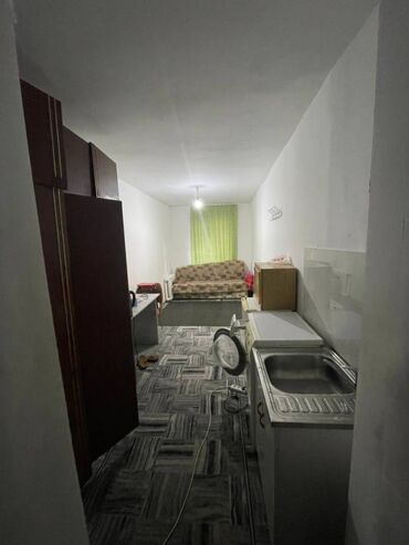 дом торговли квартира: 1 комната, 18 м², Общежитие и гостиничного типа, 1 этаж, Косметический ремонт