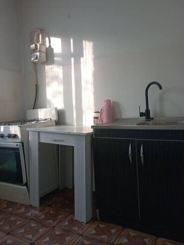 квартира срочно: 1 комната, 35 м², 3 этаж