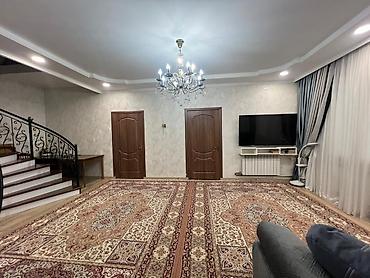 Продажа коттеджей и домов: 6 комнат, 200 м², 5 соток, Бишкек, Ак-Ордо ж/м Агентство недвижимости — 25