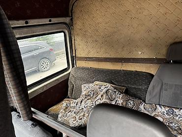 кузов бус: Mercedes-Benz Спринтер: 2005 г., 2.7 л, Механика, Дизель, Фургон — 8
