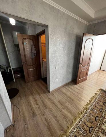 аренда квартир на иссык куле: 1 бөлмө, 40 кв. м, Элитка, 10 кабат, Евроремонт