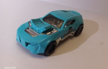 Игрушки: Продаю машинки хот вилс ( на обороте написано). покупаете первые 4 at lalafo.kg — 11 Игрушки: Продаю машинки хот вилс ( на обороте написано). покупаете первые 4 — 11