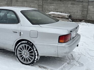 Toyota: Toyota Vista: 1996 г., 2 л, Автомат, Бензин, Седан