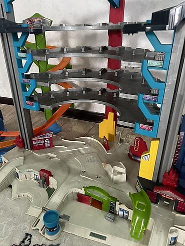 Другие игровые комплексы: Игровой набор Hot Wheels Ultimate Garage. - Большой многоуровневый — 7