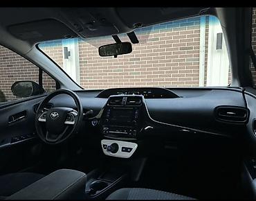 gen 2: Toyota Prius: 2016 г., 1.8 л, Вариатор, Гибрид, Лифтбек — 7
