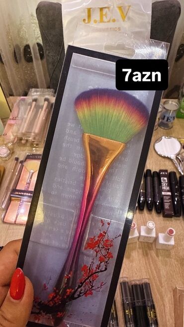 Kosmetika dəstləri: JEV makiyaj və dəriyə qulluq məhsulları - JEV Liquid Foundation Cream — 5