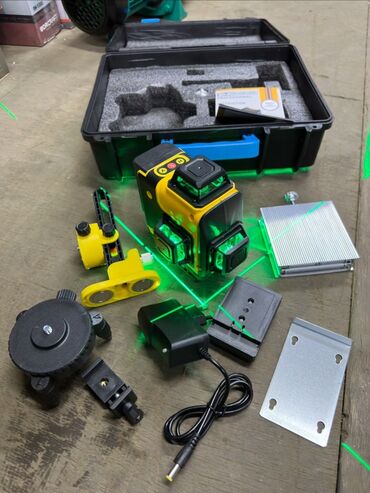 Лазерные уровни: Представленные лазерные уровни обеспечивают точное нивелирование с — 21