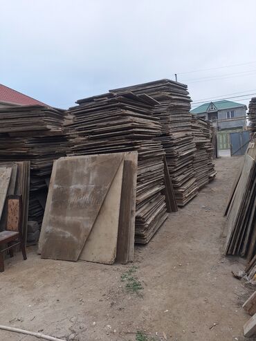 Diktlər: Dik taxda satlır ardiyada verilir ünvan Binə savxoz — 1