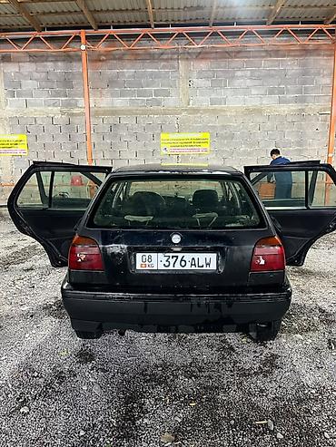Volkswagen: Volkswagen Golf: 1998 г., Механика, Бензин, Хэтчбэк — 1