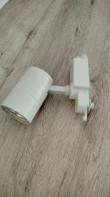 işlənmiş qapi: İşlənmiş, Spot lampa