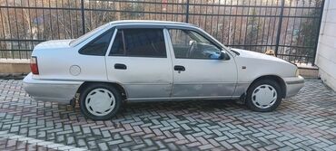 авто запчас: Daewoo Nexia: 2002 г., 1.5 л, Механика, Бензин, Седан