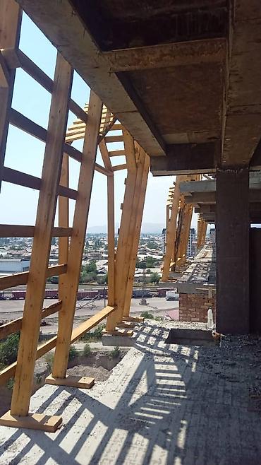 Чердачные лестницы: Деревянные изделия для интерьеров: лестницы, перила и оконные рамы - — 25