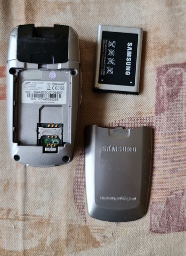 Samsung: Samsung P900, bоја - Siva, Na preklapanje — 15