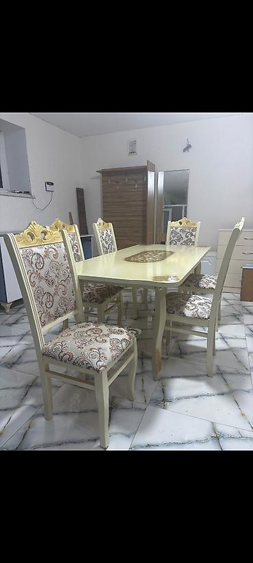 Qonaq otağı üçün, İşlənmiş, Dördbucaq masa, 6 stul