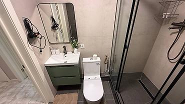 Посуточная аренда квартир: 1 комната, Душевая кабина, Постельное белье, Кондиционер — 15