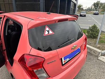 Chevrolet: Chevrolet Spark: 2017 г., 1 л, Вариатор, Бензин, Хэтчбэк — 13