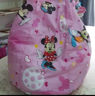 Foteljice: Lazy bag za uzrast do 8 godina. Cena 3600 dinara
💋 — 8