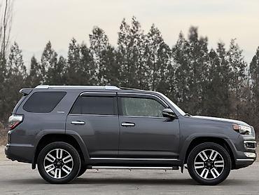 Toyota: Toyota 4Runner: 2020 г., 4 л, Автомат, Бензин, Внедорожник — 8