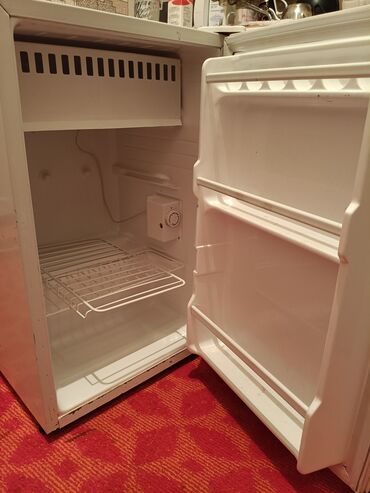 альпинист кондиционер: Муздаткыч Daewoo, Кичи муздаткыч, 48 * 52 * 47