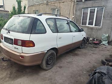 camri 70: Toyota Picnic: 1998 г., Механика, Бензин, Универсал — 2