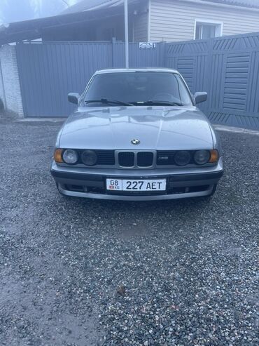 BMW: BMW 520: 1990 г., 2 л, Механика, Бензин, Седан — 4
