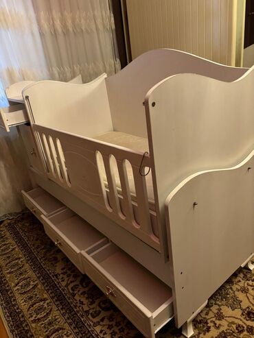 Oğlan və qız üçün, İşlənmiş, Beşik, Matras ilə