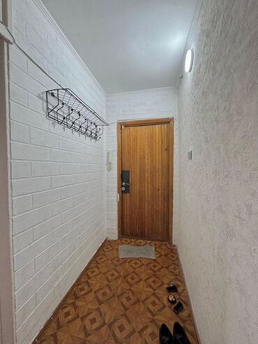 Продажа квартир: 3 комнаты, 58 м², 104 серия, 4 этаж, Косметический ремонт — 7