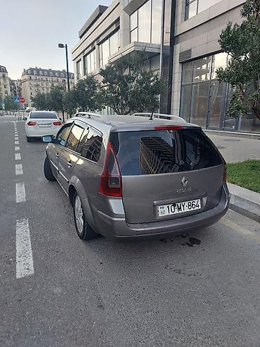 Renault: Renault Megane Grandtour (universal), boz rəng. Əsas xüsusiyyətlər: - — 4