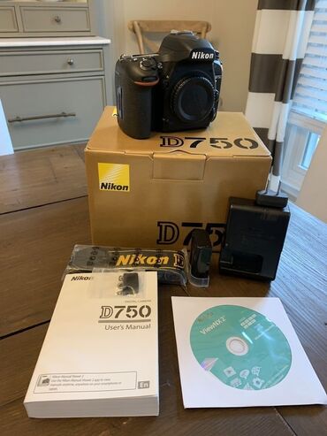 Brand New Nikon D750 Open Box With complete Accessories 100%