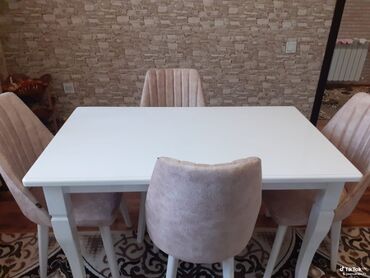 metbex ustolu: Mətbəx üçün, İşlənmiş, Açılmayan, Dördbucaq masa, 4 stul