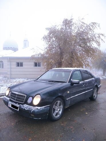 Mercedes-Benz: Mercedes-Benz E-Class: 1996 г., 2.3 л, Автомат, Бензин, Седан