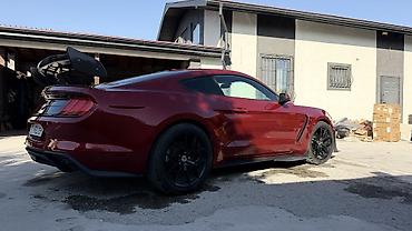м5 cs: Ford Mustang: 2020 г., Автомат — 4