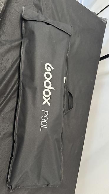 3 3: Софтбокс Godox P90L (параболический, 90 см) новое продам за 3500с — 3