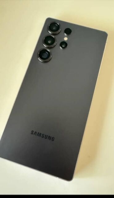 часы ош: Samsung Galaxy S25 Ultra, Колдонулган, 256 ГБ, түсү - Кара