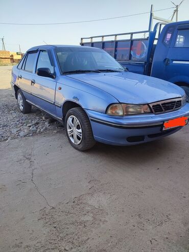 срочно в связи с переездом: Daewoo Nexia: 2006 г., 1.6 л, Механика, Бензин, Седан