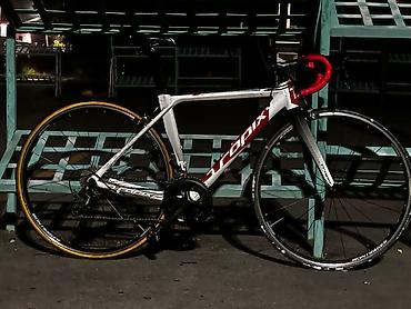 Tropix madrid full carbon fork на фото посадка под 178 группсет