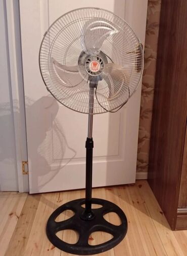 Ventilyatorlar: Ventilyator Döşəməüstü