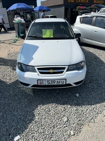 купить машину хендай солярис: Daewoo Nexia: 2010 г., 1.5 л, Механика, Бензин, Седан