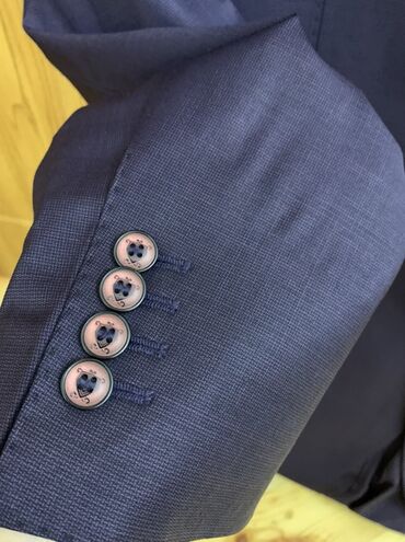 Kostyumlar: Kostyum, Demisezon, Elatus, M — 8