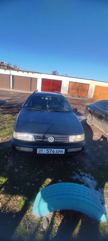 Volkswagen: Volkswagen Passat: 1996 г., 1.6 л, Механика, Газ, Универсал