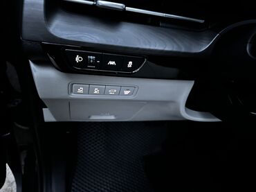 Kia: Kia Carnival: 2020 г., 2.2 л, Автомат, Дизель, Минивэн — 10