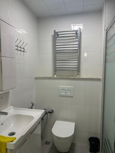 Mənzil kirayələyirəm: 3 otaqlı, 90 kv. m — 2