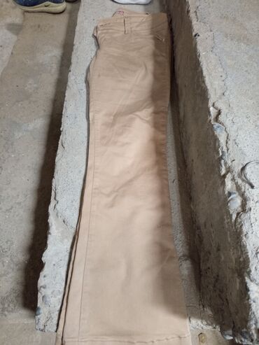 Dəstlər: Geyimlərin hər biri 50 qəpikdi. Uşaq və yeniyetmələr üçün geyimlər — 12