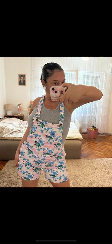 pull and bear sandale: Potpuno Terranova ocuvane tregerice, kratke, prolecne, letnje, naravno — 8