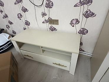 Qonaq otağı dəstləri: Jurnal masası, Dolab, Komod — 15