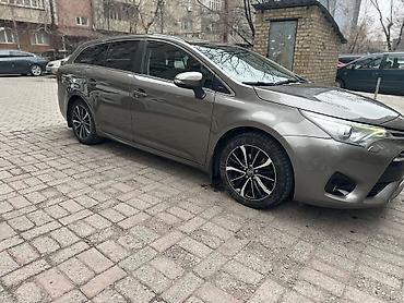 cvt: Toyota Avensis: 2018 г., 1.8 л, Автомат, Бензин, Универсал — 10