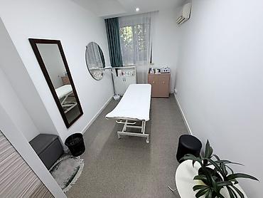 манас масаж: Аренда кабинетов в салонах красоты, 18 м², Для бровиста, Для визажиста, Для лешмейкера — 1
