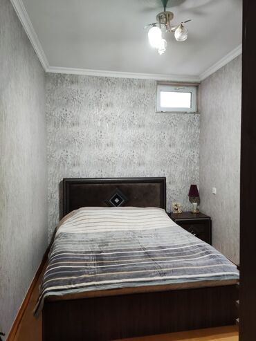 Həyət evləri və villaların satışı: Yasamal 3 otaqlı, 90 kv. m, Orta təmir — 10