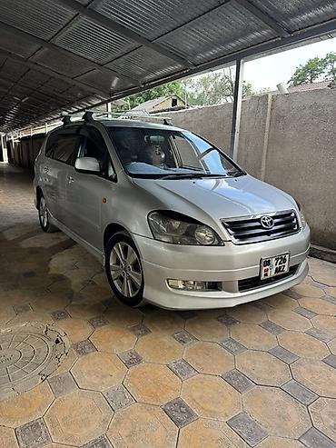 e klass: Toyota Ipsum: 2002 г., 2.4 л, Автомат, Газ, Минивэн — 6